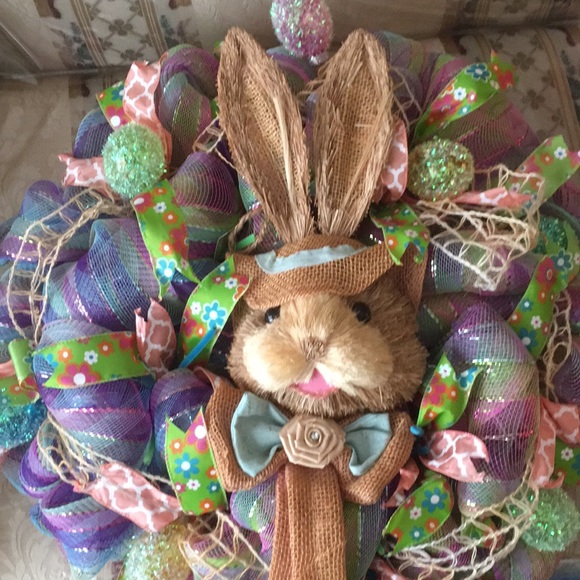 Pre order.. Easter Bunny Wreath - Picture 2 of 2